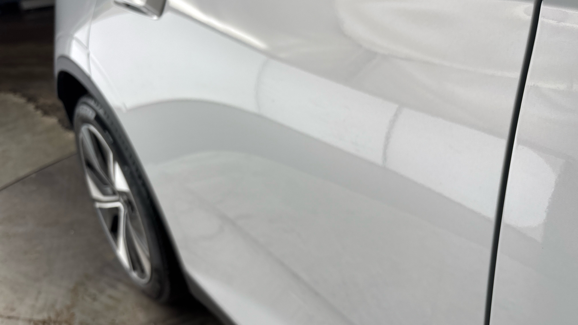 4027759 300kW 78kWh Long Range Dual motor 5dr 4WD Auto