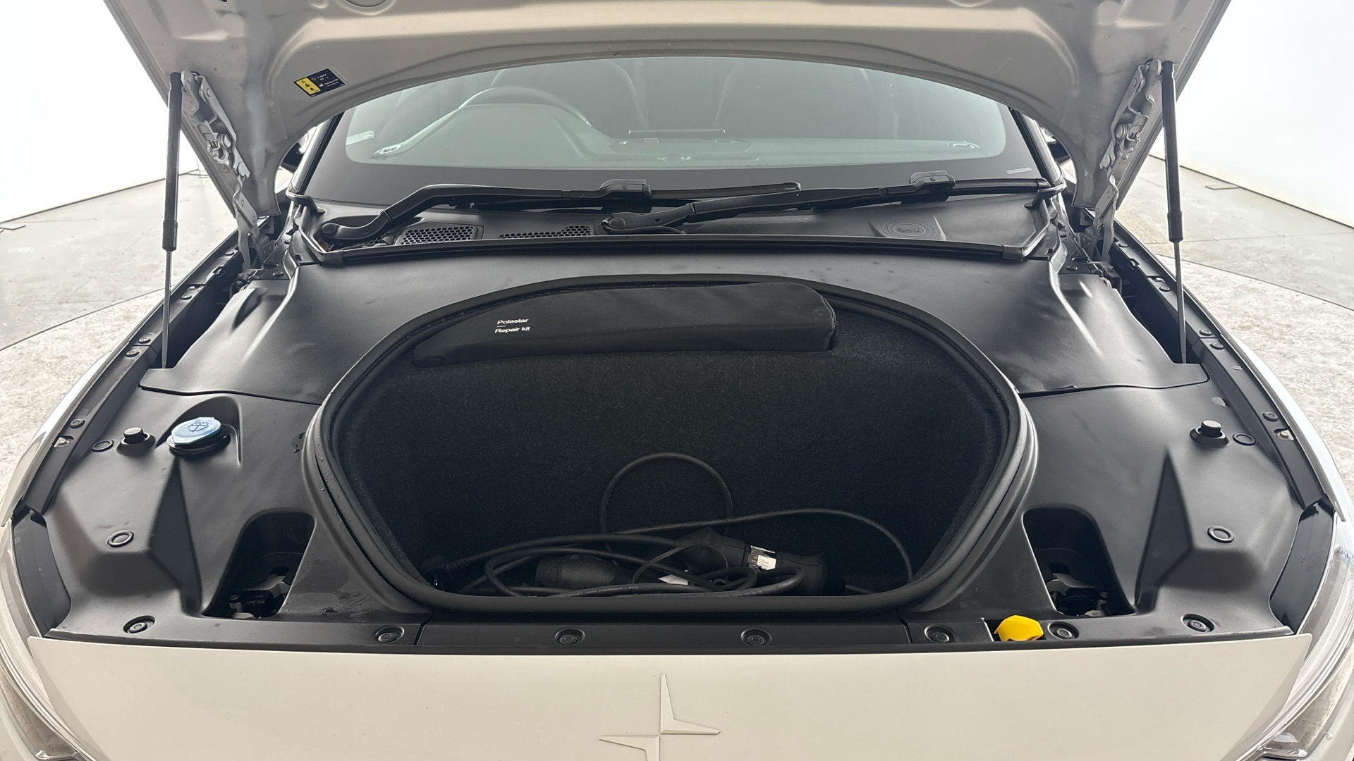 4027759 300kW 78kWh Long Range Dual motor 5dr 4WD Auto