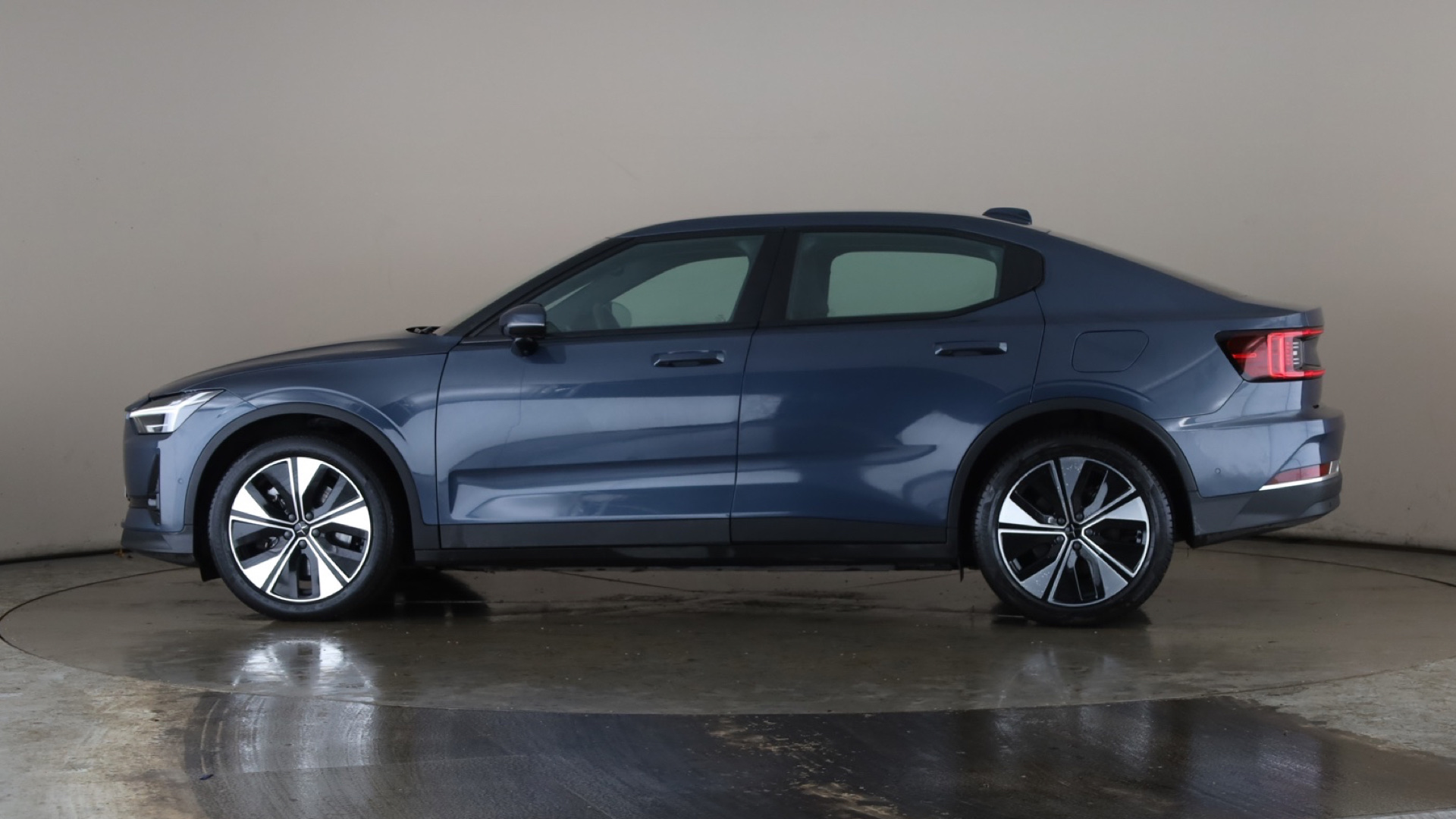 170kW 69kWh Standard Range SM [Pilot] 5dr Auto [2023]