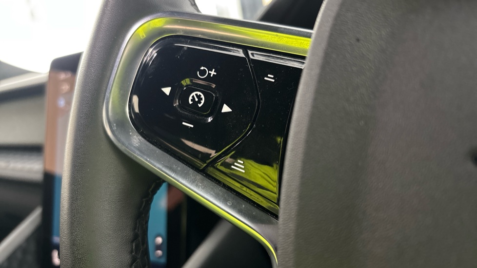 POLESTAR 2 cruise control