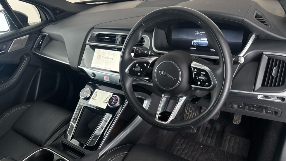 JAGUAR I-PACE Image 9