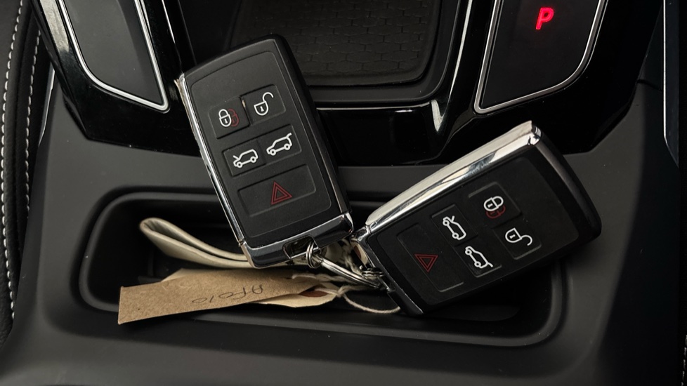 JAGUAR I-PACE 2 keys
