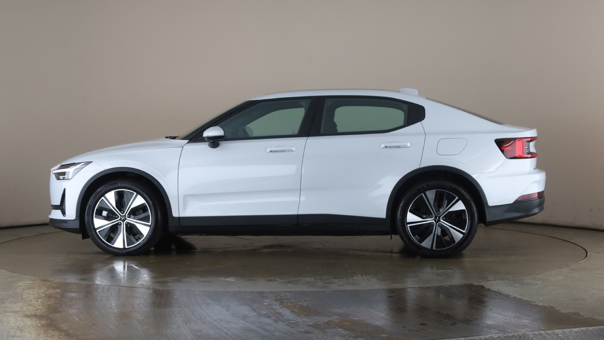 170kW 69kWh Standard Range SM [Plus] 5dr Auto [2023]