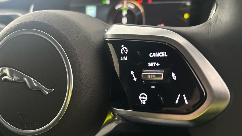 JAGUAR I-PACE cruise control