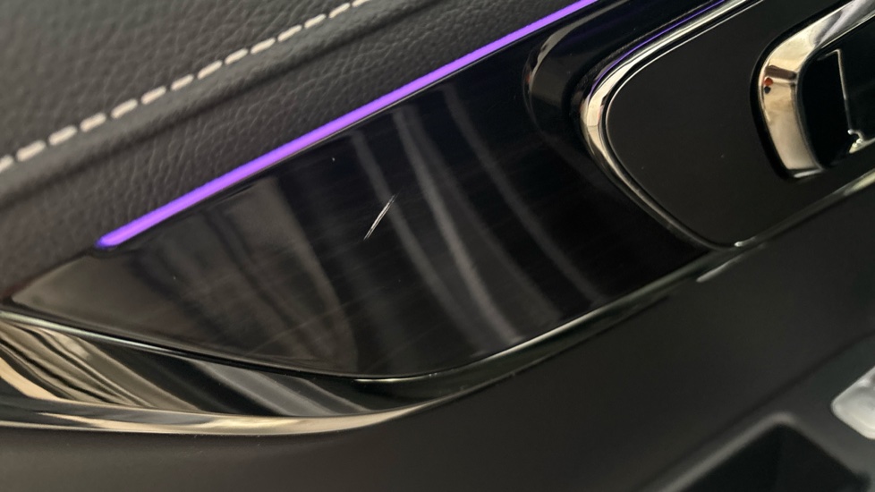OMODA 5 scratches