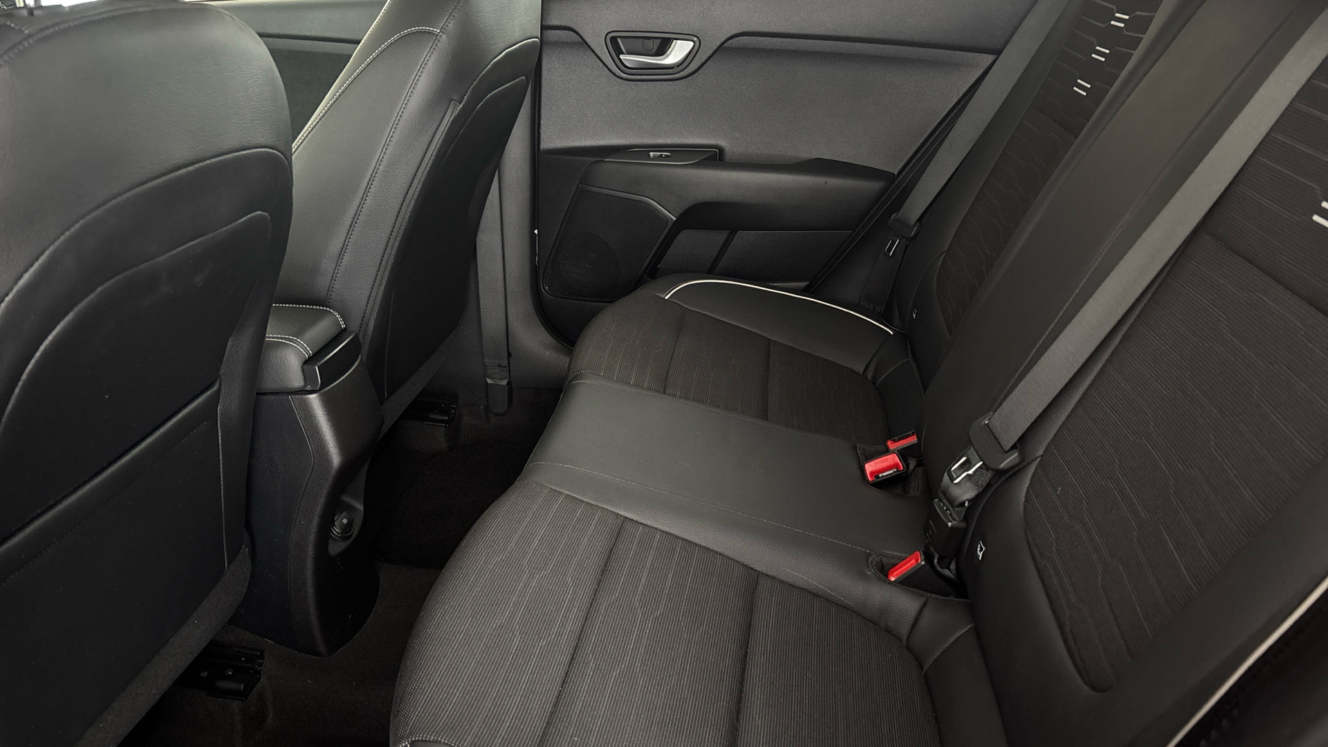 4020663 1.0T GDi 48V GT-Line S 5dr