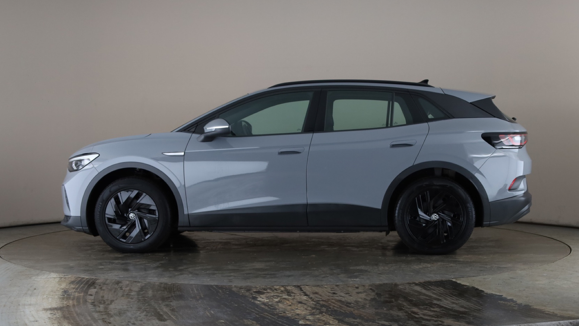 4027731 109kW Life Pure 52kWh 5dr Auto