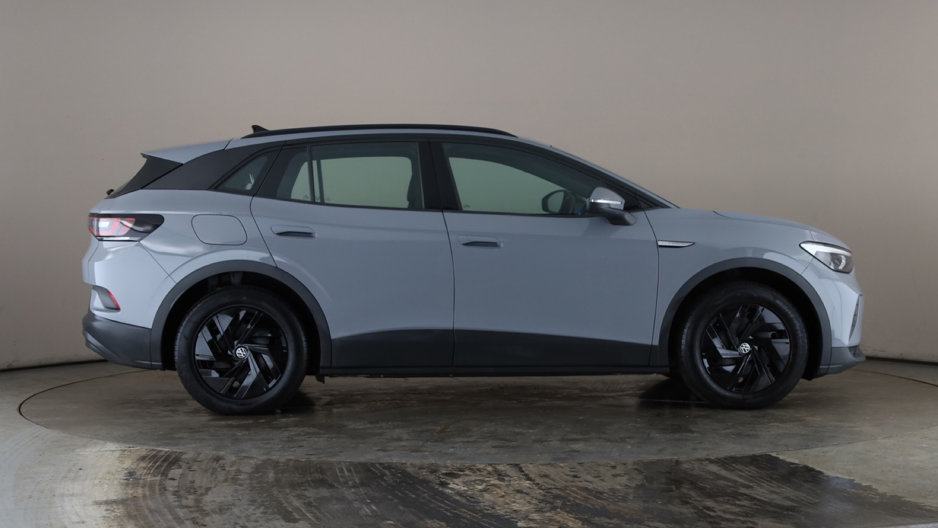 4027731 109kW Life Pure 52kWh 5dr Auto