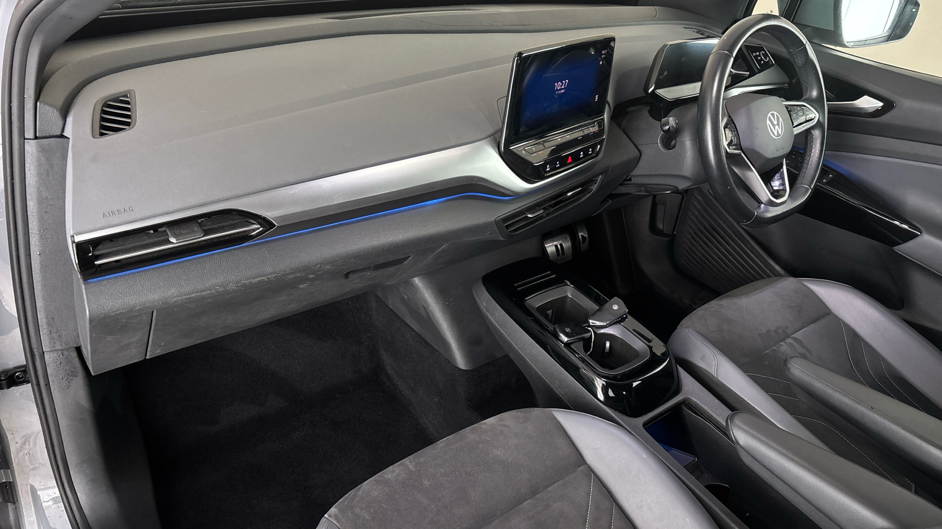 4027731 109kW Life Pure 52kWh 5dr Auto