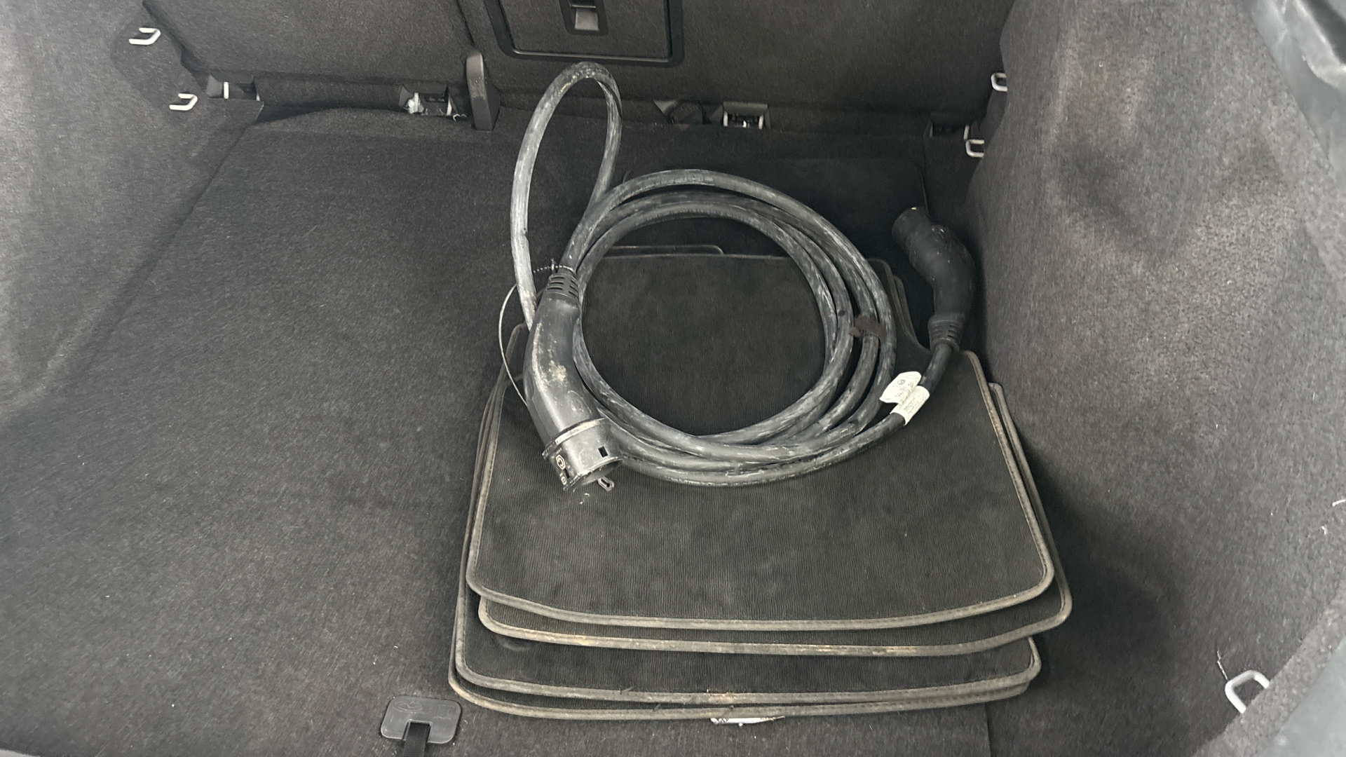 4027731 109kW Life Pure 52kWh 5dr Auto