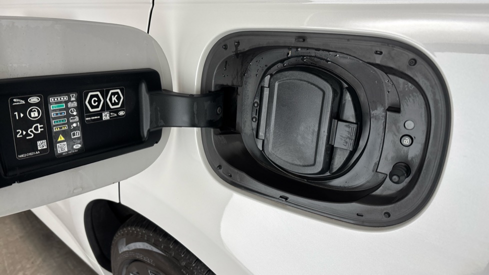 LAND ROVER RANGE ROVER SPORT Image 21