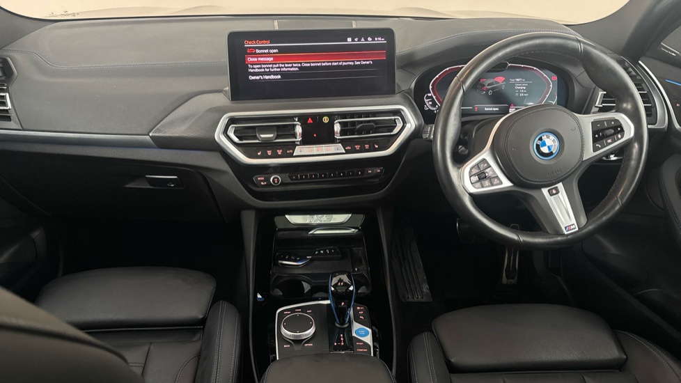 BMW iX3 Image 11