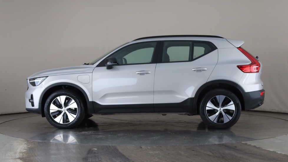 VOLVO XC40 Image 2