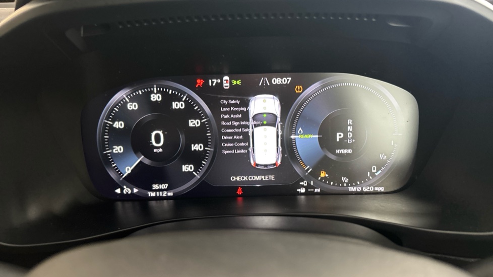 VOLVO XC40 Image 13
