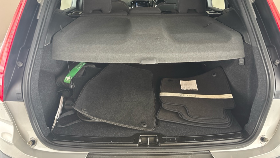 VOLVO XC40 Image 15