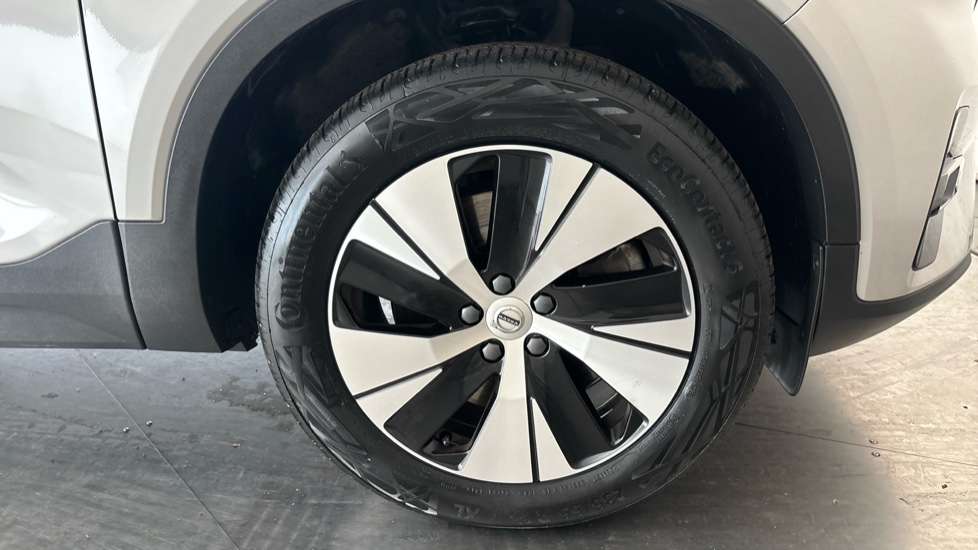 VOLVO XC40 Image 20