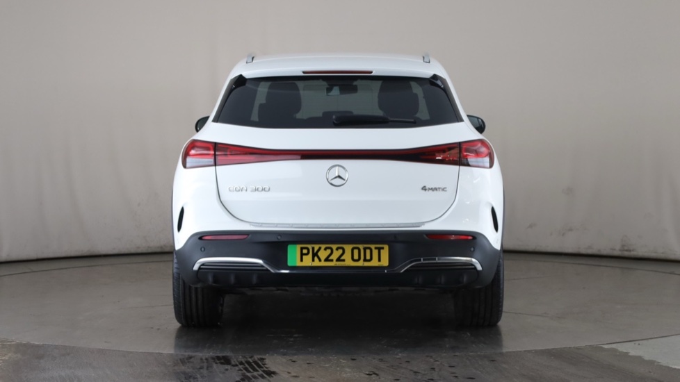 MERCEDES EQA Image 4