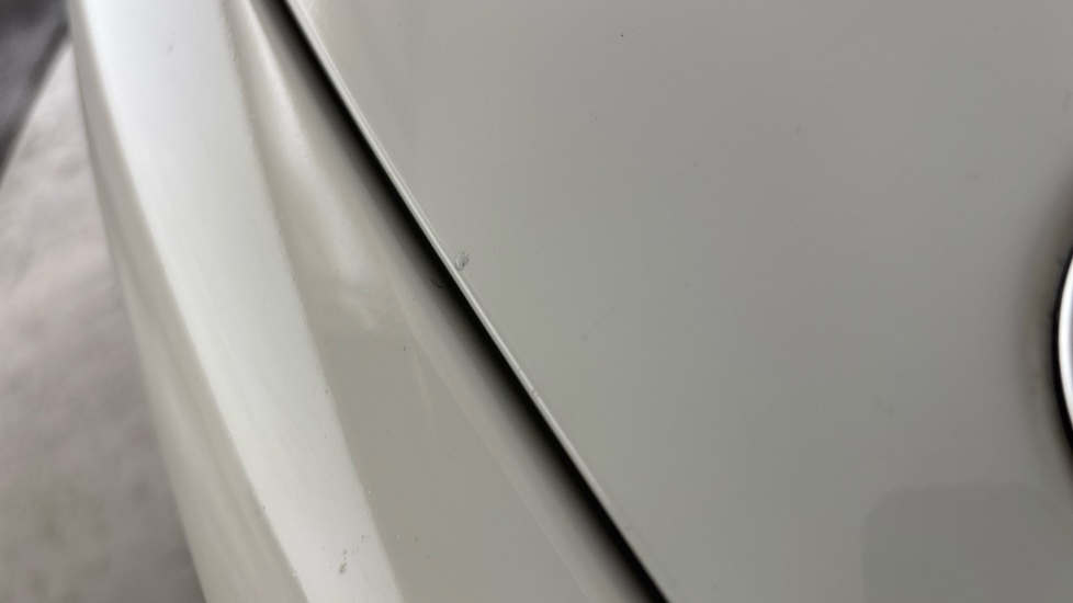 MERCEDES EQA chips