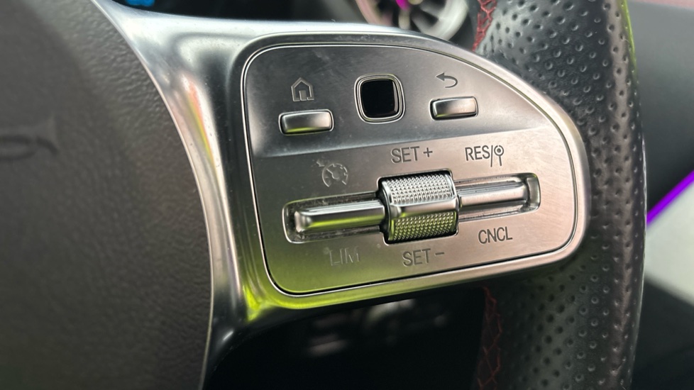 MERCEDES EQA cruise control