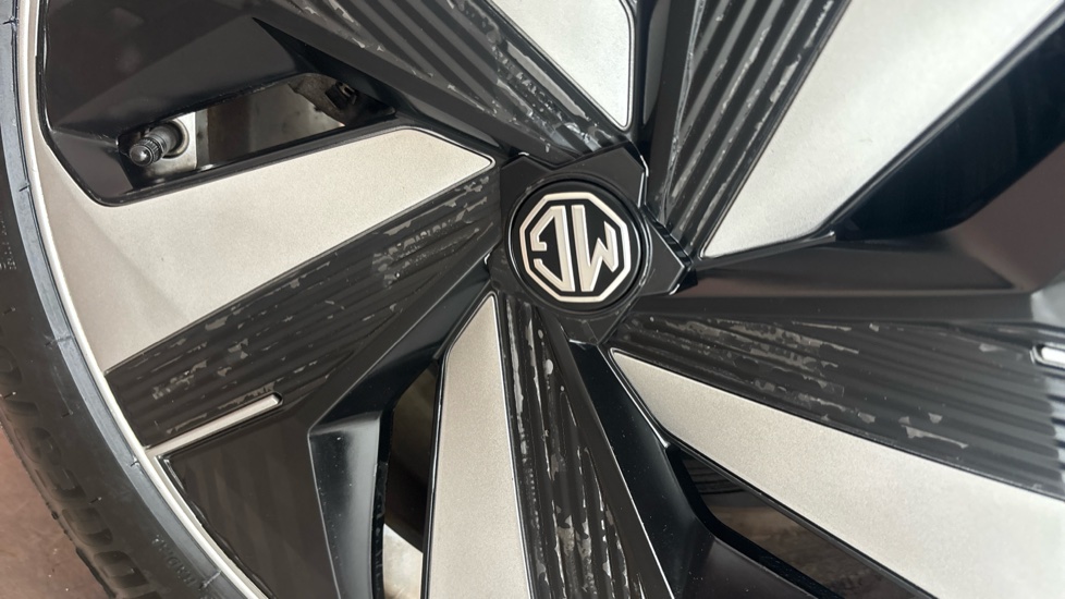 MG ZS Imperfection