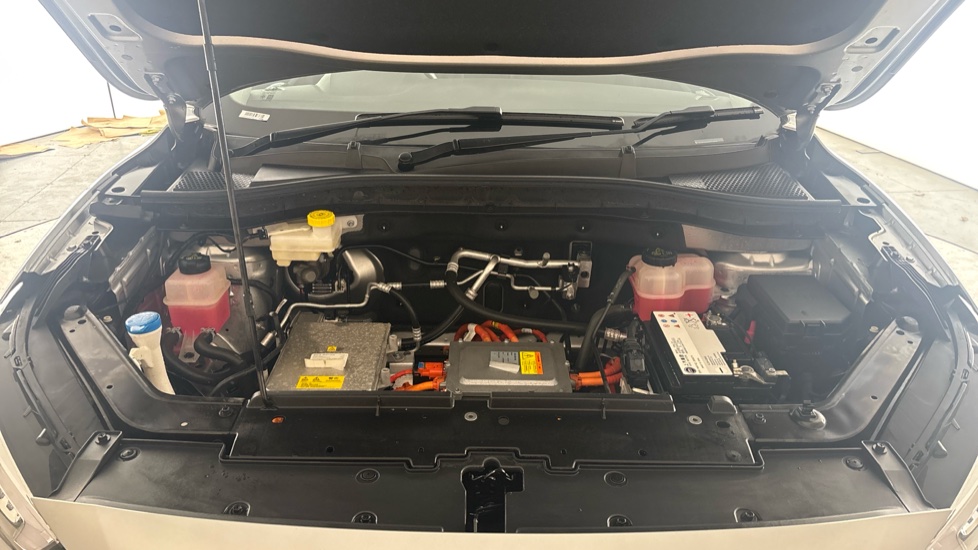 MG ZS Image 16