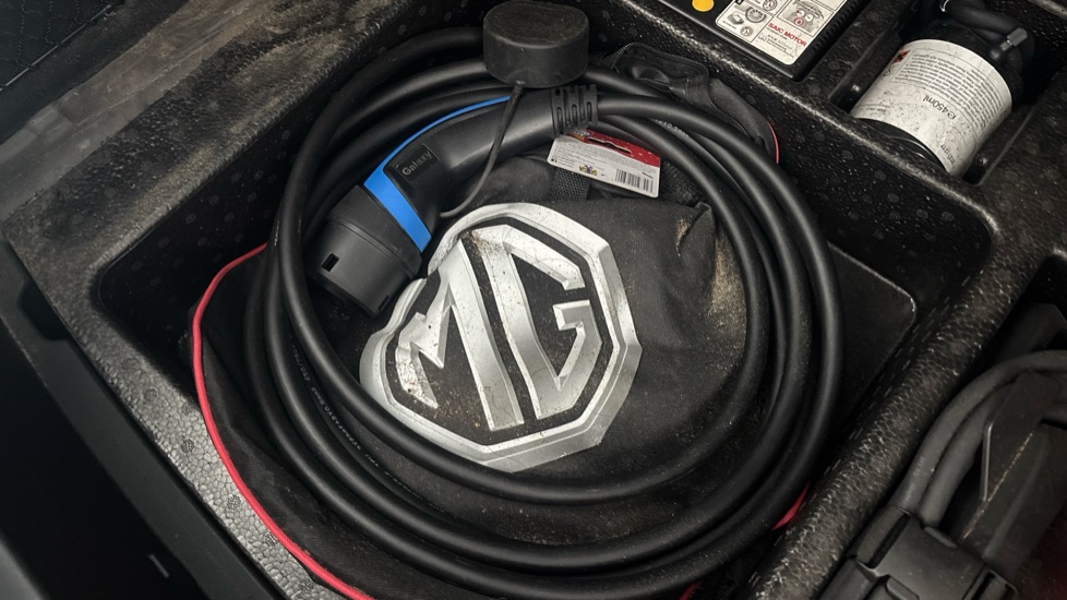 MG ZS Image 22