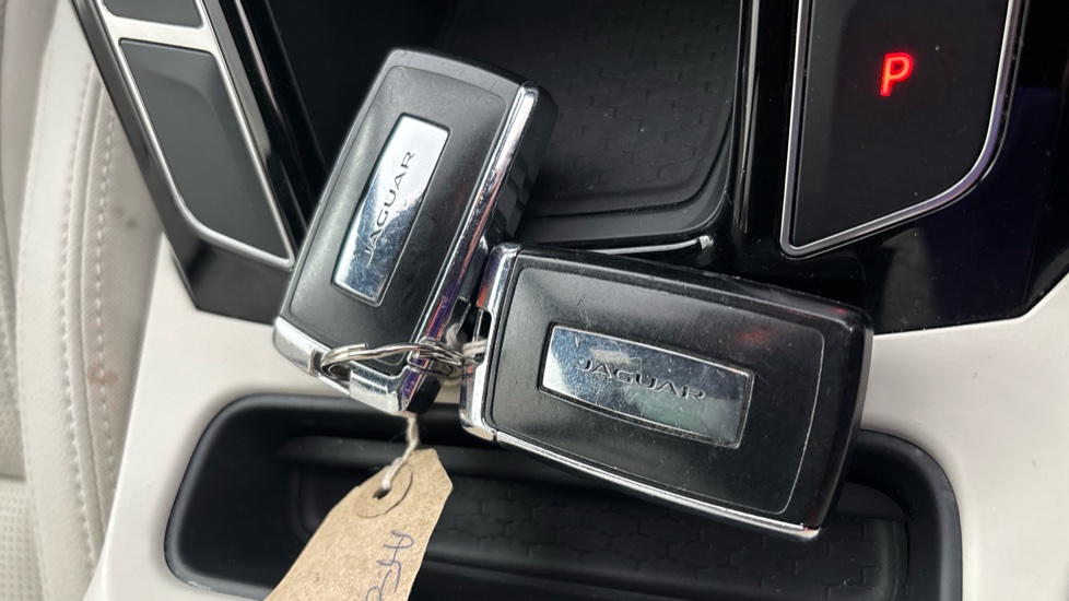 JAGUAR I-PACE 2 keys