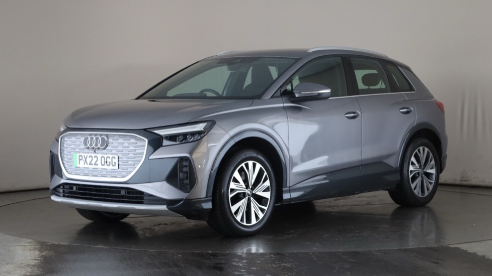 Used AUDI Q4