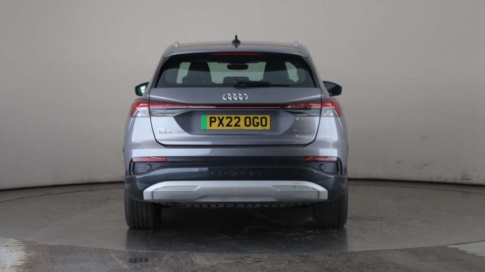 AUDI Q4 Image 4