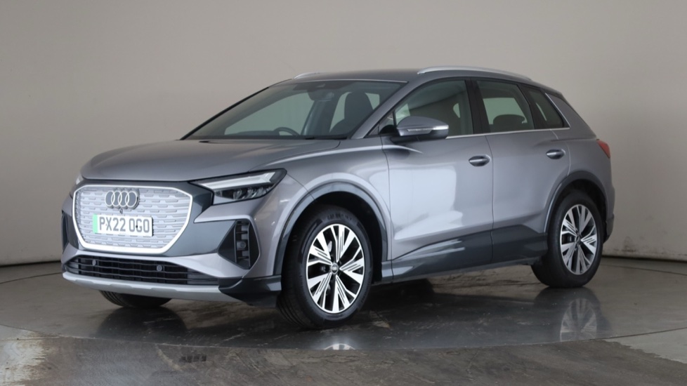 Used AUDI Q4