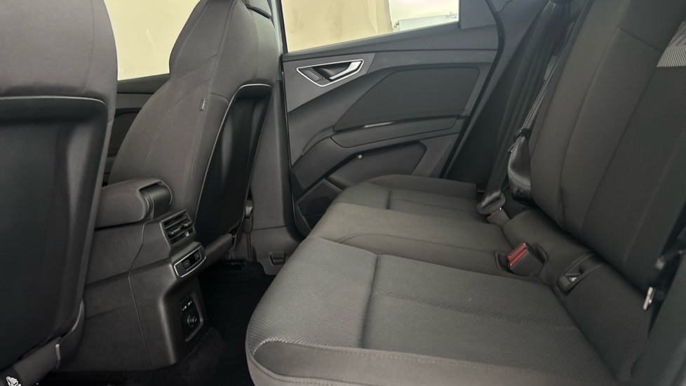 AUDI Q4 Image 14