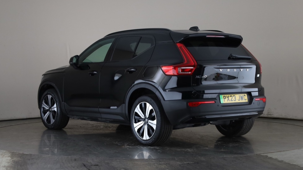 VOLVO XC40 Image 3