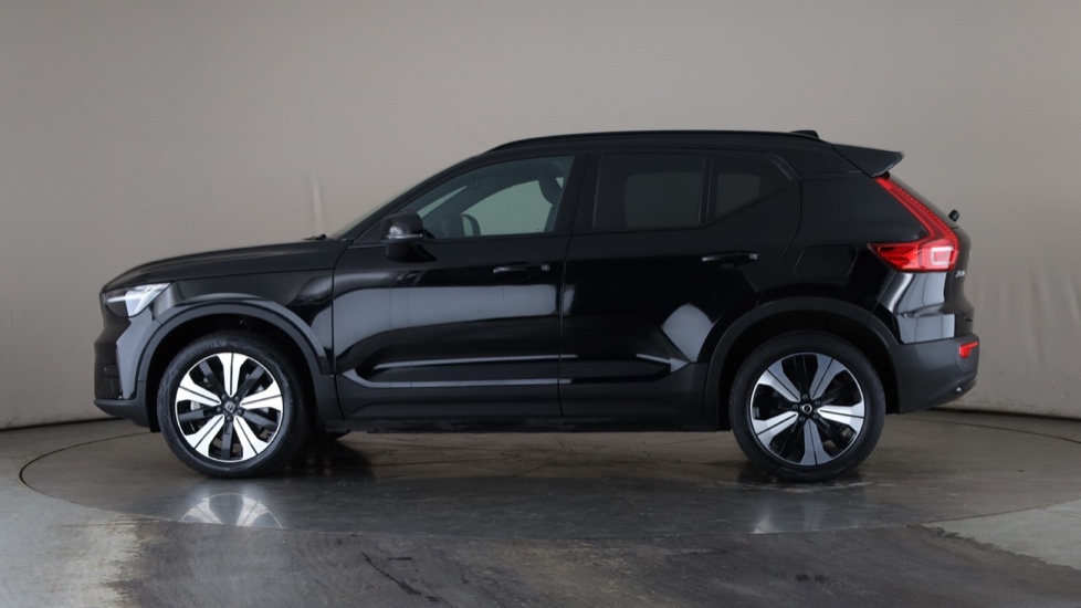 VOLVO XC40 Image 2