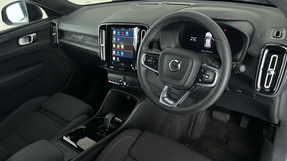 VOLVO XC40 Image 9