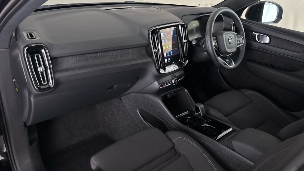 VOLVO XC40 Image 10