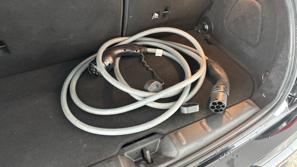 MINI HATCHBACK Image 22