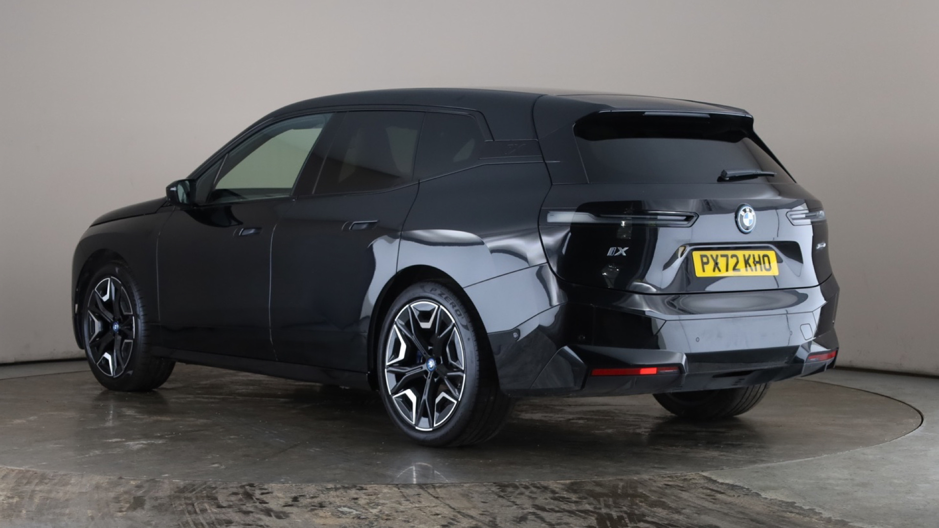 4027758 240kW xDrive40 M Sport Edition 76.6kWh 5dr Auto