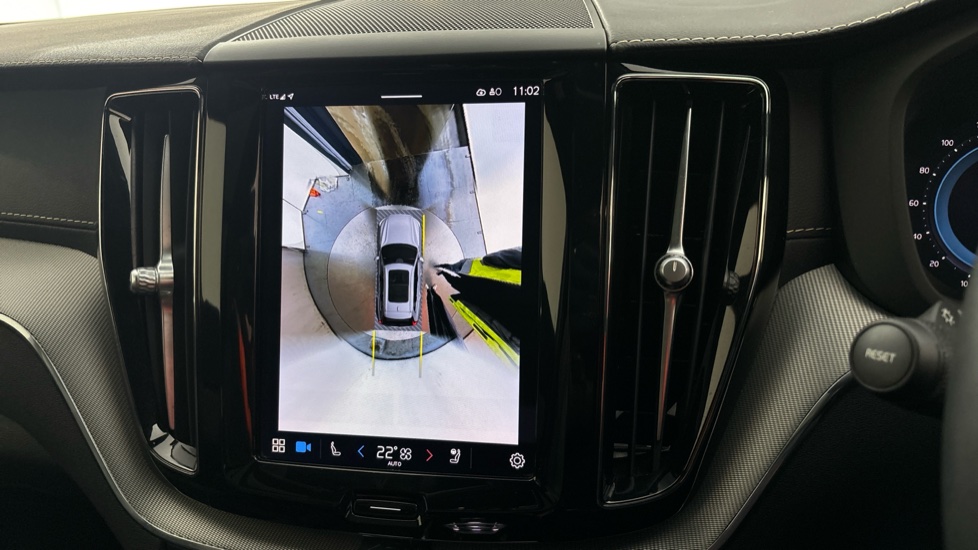 VOLVO XC60 Reverse camera