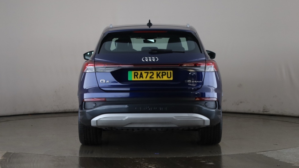 AUDI Q4 Image 4