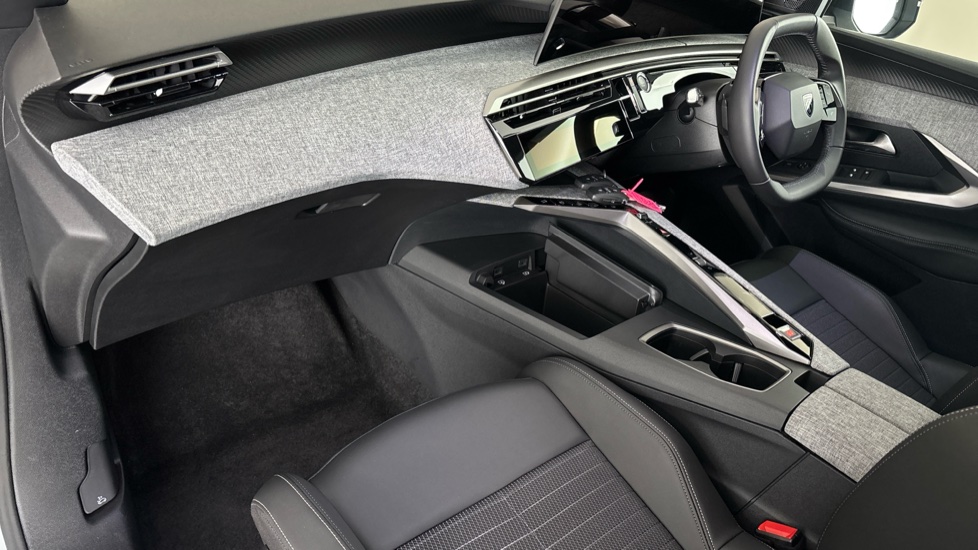 PEUGEOT 3008 Image 10