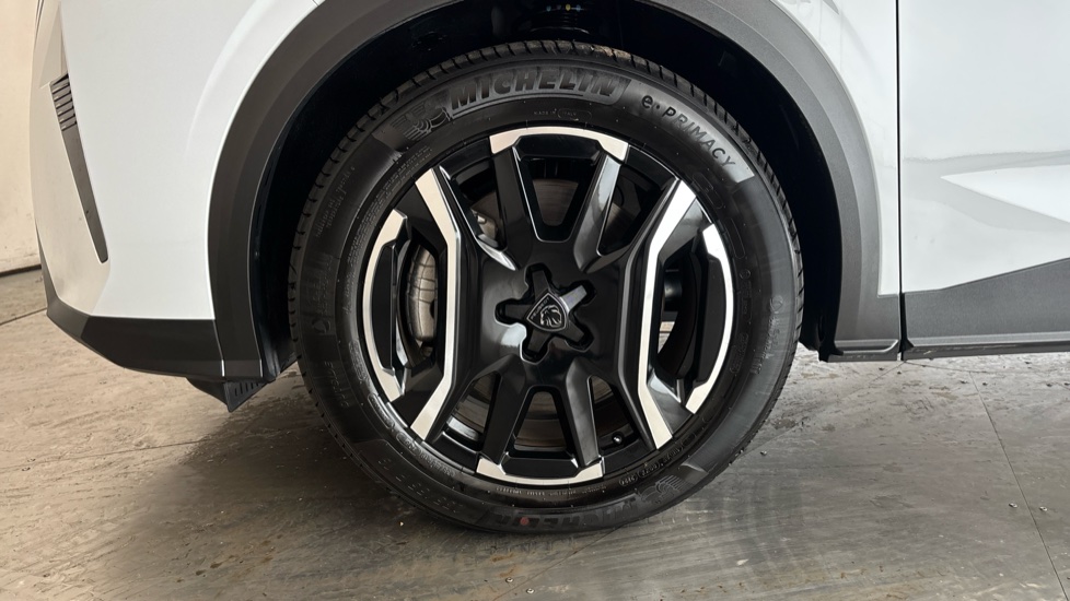 PEUGEOT 3008 Image 17