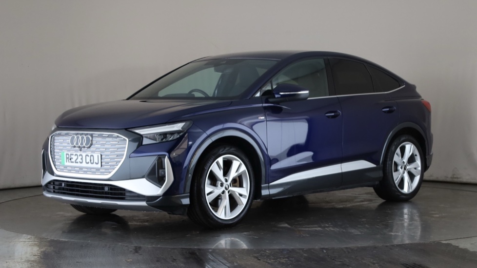 Used AUDI Q4