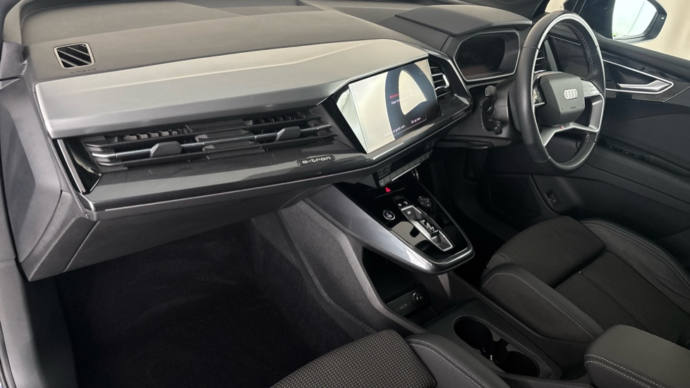 AUDI Q4 Image 10