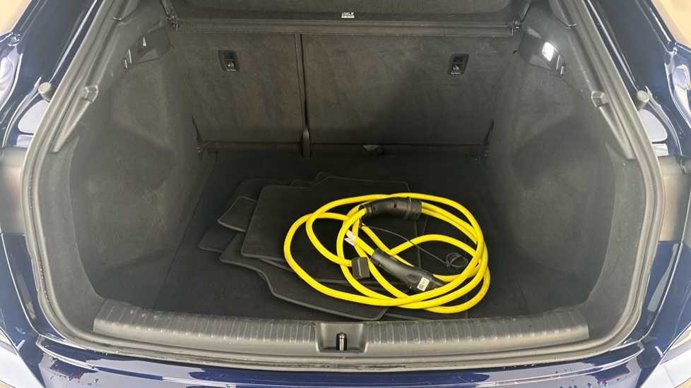 AUDI Q4 Image 15