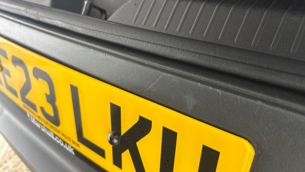 VOLKSWAGEN ID.4 Chips and scratches