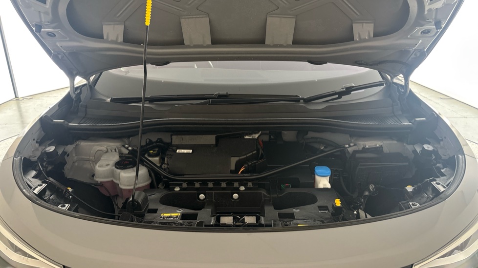 VOLKSWAGEN ID.4 Image 16