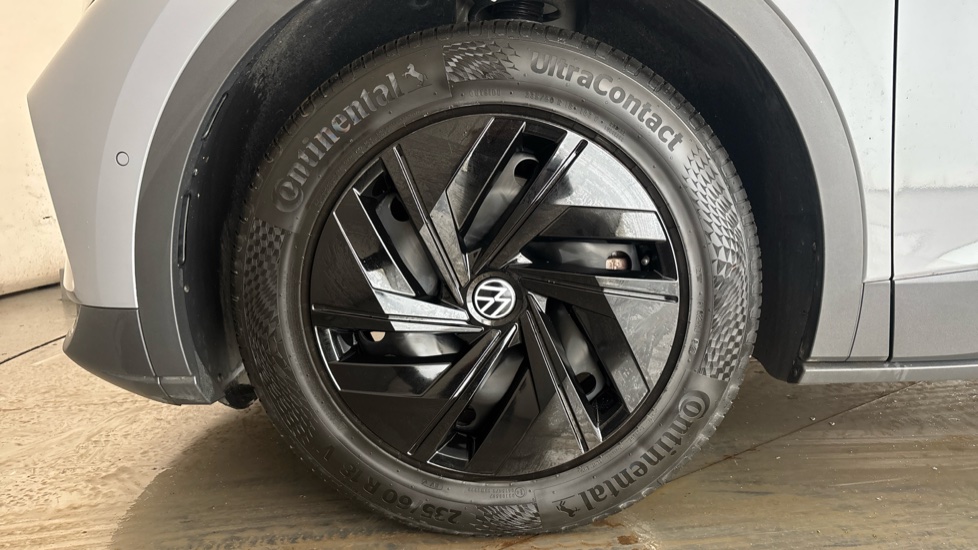 VOLKSWAGEN ID.4 Image 17