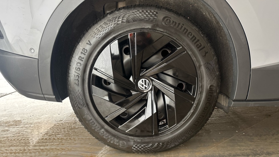 VOLKSWAGEN ID.4 Image 19