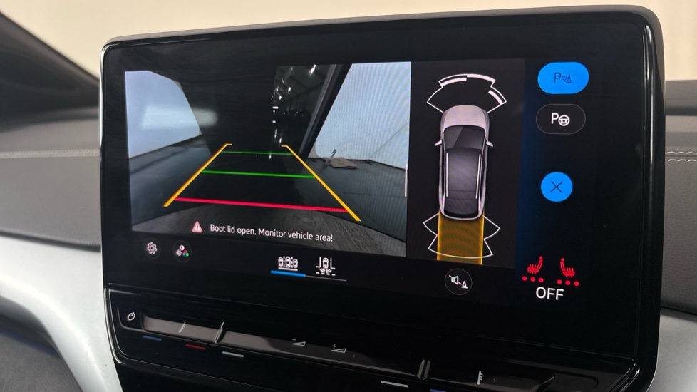 VOLKSWAGEN ID.4 Reverse camera