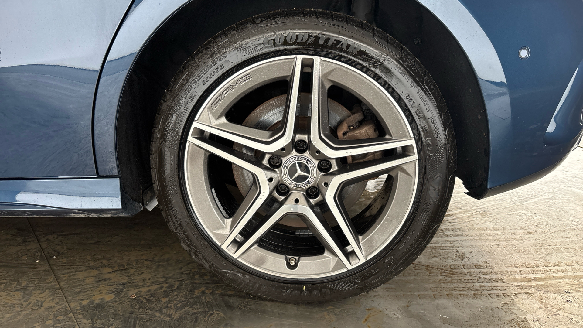 4027729 A250e AMG Line Executive 5dr Auto